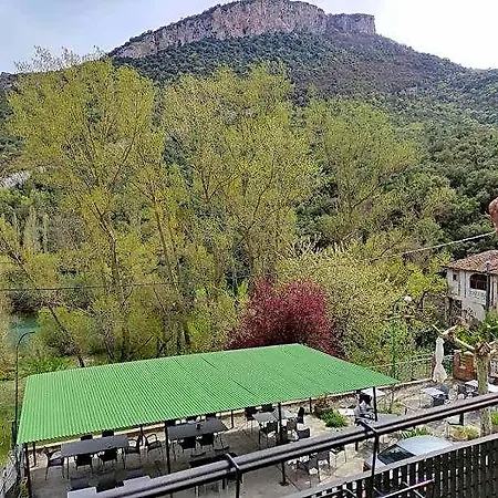Durtzi Hotel Sobron